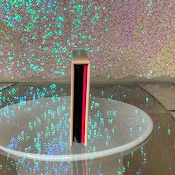 Violet Voss Eyeshadow Pallet - Picture 6 of 7